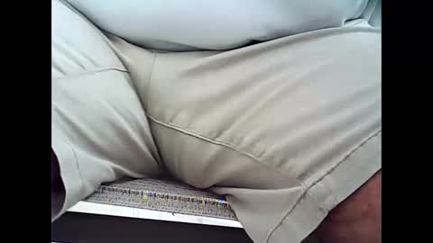 Snapshot of tonymcfly99 chatting on 20, 2, 2025 tonymcfly99 online show from 20, 2, 2025