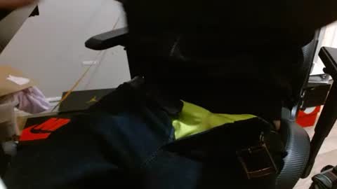 Snapshot of tonytonytony3001 chatting on 3, 1, 2025 tonytonytony3001 online show from 3, 1, 2025