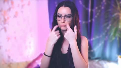 Elizabeth online show from 13, 1, 2025