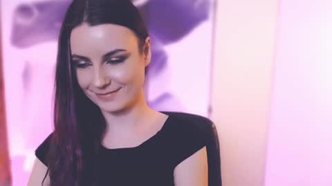 Elizabeth online show from 23, 1, 2025