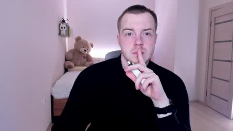 toohornyserj online show from 4, 1, 2025