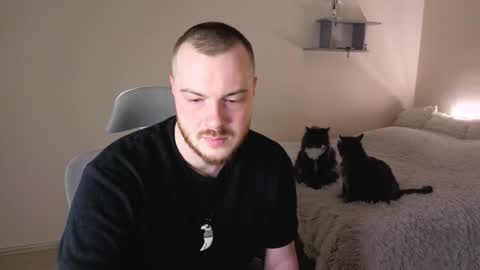 Snapshot of toohornyserj chatting on 12, 3, 2026 toohornyserj online show from 12, 3, 2026