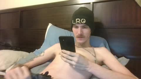 Snapshot of tootall803 chatting on 2, 12, 2024 TooTall803 online show from 2, 12, 2024