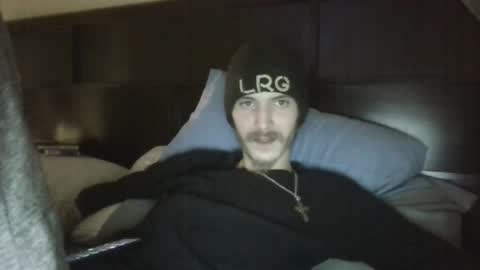 Snapshot of tootall803 chatting on 19, 1, 2025 TooTall803 online show from 19, 1, 2025