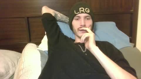 Snapshot of tootall803 chatting on 21, 1, 2025 TooTall803 online show from 21, 1, 2025