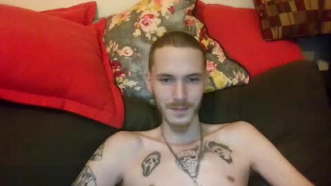 Snapshot of tootall803 chatting on 23, 9, 2025 TooTall803 online show from 23, 9, 2025