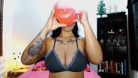Snapshot of toothyy chatting on 21, 12, 2024 toothyy online show from 21, 12, 2024
