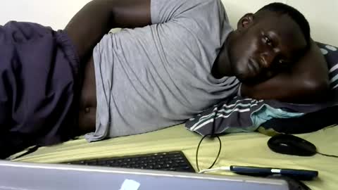 Snapshot of top_rider chatting on 6, 1, 2025 Victor online show from 6, 1, 2025