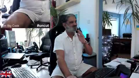 Snapshot of topalphaboss chatting on 4, 10, 2025 topalphaboss online show from 4, 10, 2025