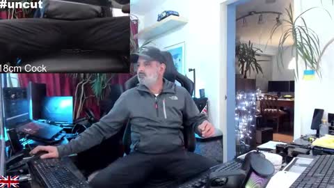 Snapshot of topalphaboss chatting on 23, 10, 2025 topalphaboss online show from 23, 10, 2025