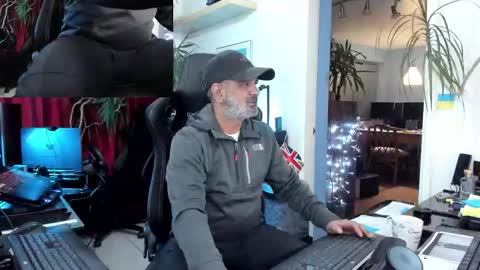 Snapshot of topalphaboss chatting on 26, 10, 2025 topalphaboss online show from 26, 10, 2025