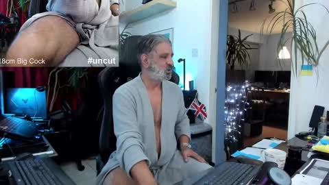 Snapshot of topalphaboss chatting on 1, 11, 2025 topalphaboss online show from 1, 11, 2025