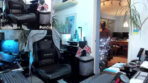 Snapshot of topalphaboss chatting on 1, 11, 2025 topalphaboss online show from 1, 11, 2025