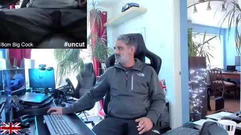 Snapshot of topalphaboss chatting on 8, 11, 2025 topalphaboss online show from 8, 11, 2025