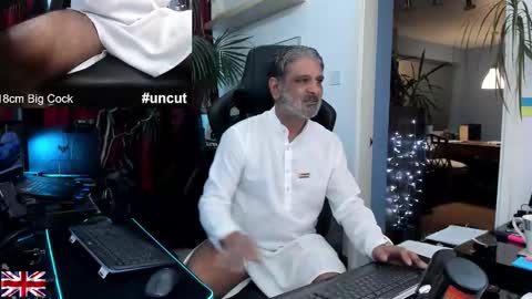 Snapshot of topalphaboss chatting on 29, 11, 2025 topalphaboss online show from 29, 11, 2025