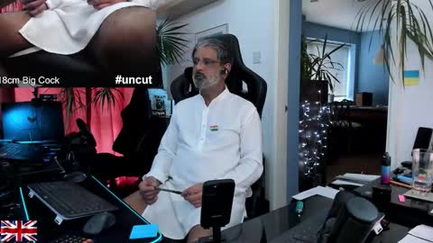 Snapshot of topalphaboss chatting on 29, 11, 2025 topalphaboss online show from 29, 11, 2025