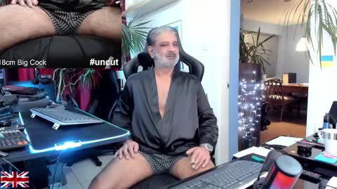 Snapshot of topalphaboss chatting on 30, 11, 2025 topalphaboss online show from 30, 11, 2025