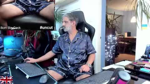 Snapshot of topalphaboss chatting on 2, 12, 2025 topalphaboss online show from 2, 12, 2025