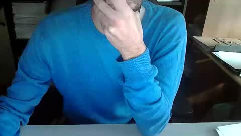 Snapshot of topg84 chatting on 11, 10, 2025 Topg84 online show from 11, 10, 2025