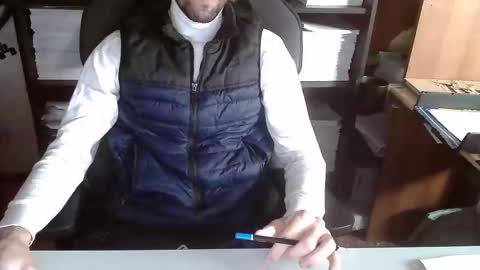 Snapshot of topg84 chatting on 12, 10, 2025 Topg84 online show from 12, 10, 2025