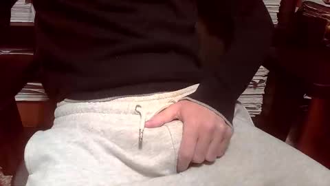 Snapshot of topg84 chatting on 22, 10, 2025 Topg84 online show from 22, 10, 2025