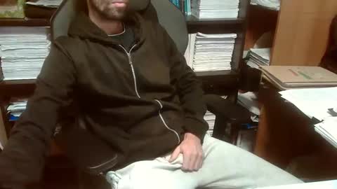 Snapshot of topg84 chatting on 23, 10, 2025 Topg84 online show from 23, 10, 2025