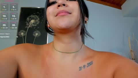 Snapshot of toricross1 chatting on 27, 1, 2025 Tori Cross online show from 27, 1, 2025