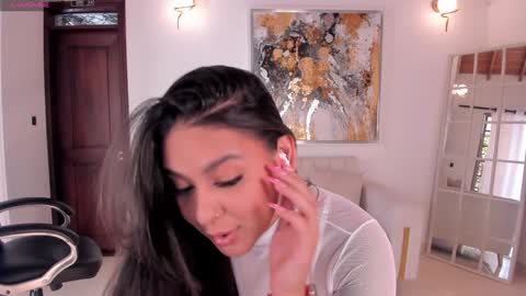 Snapshot of toricross1 chatting on 1, 2, 2025 Tori Cross online show from 1, 2, 2025