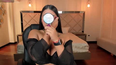 Snapshot of toricross1 chatting on 19, 2, 2025 Tori Cross online show from 19, 2, 2025