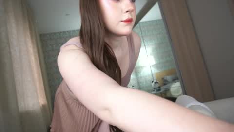 Snapshot of torinova chatting on 19, 4, 2026 online show from 19, 4, 2026
