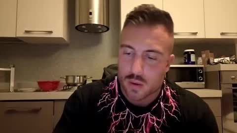 toro_arrapato online show from 1, 12, 2025