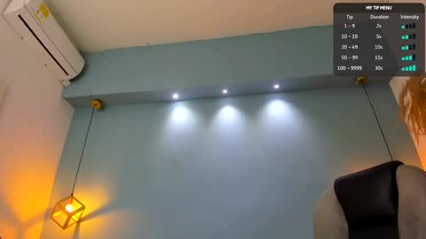 Snapshot of tory_bbc chatting on 14, 10, 2025 Torybigdick online show from 14, 10, 2025