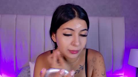 Ana Maria  online show from 4, 10, 2025