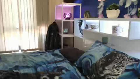 Milly online show from 28, 1, 2025