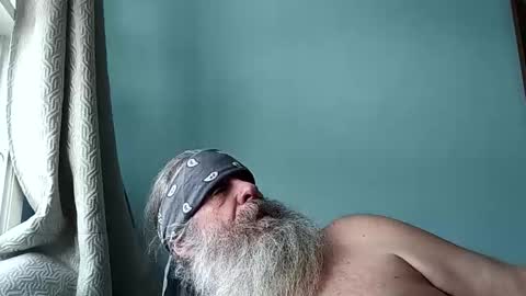 totallyawesome_65 online show from 1, 12, 2025