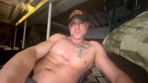 Snapshot of totalrecall1717 chatting on 5, 3, 2026 totalrecall1717 online show from 5, 3, 2026