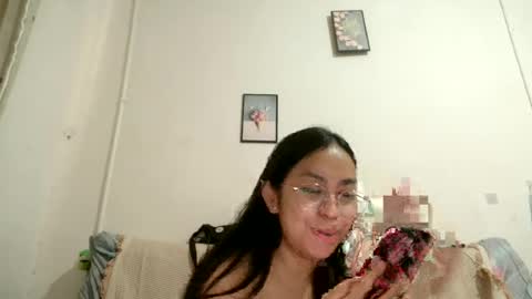 yourgirl online show from 2, 7, 2026