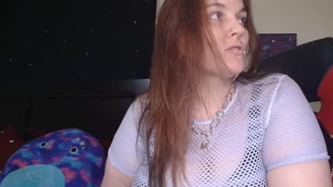 Snapshot of toxiclilly chatting on 3, 11, 2025 Lilly Miss Mistress Goddess Maam Queen Boss online show from 3, 11, 2025