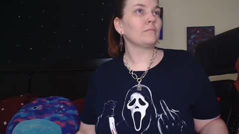 Snapshot of toxiclilly chatting on 9, 11, 2025 Lilly Miss Mistress Goddess Maam Queen Boss online show from 9, 11, 2025