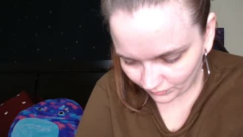 Snapshot of toxiclilly chatting on 30, 11, 2025 Lilly Miss Mistress Goddess Maam Queen Boss online show from 30, 11, 2025