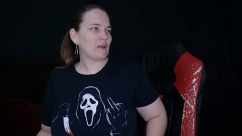 Lilly Miss Mistress Goddess Maam Queen Boss online show from 18, 6, 2026