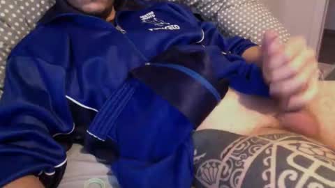 Snapshot of tramaund chatting on 19, 11, 2025 tramaund online show from 19, 11, 2025