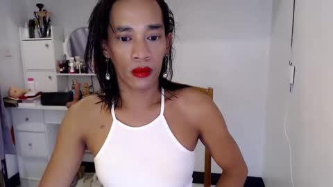 transeugene1990 online show from 9, 4, 2026