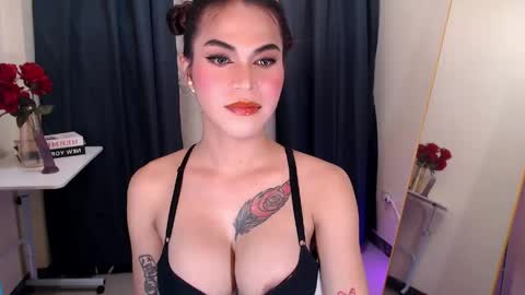 Selena the real cummer online show from 16, 5, 2026