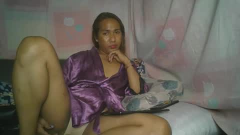 transhottie28 online show from 21, 2, 2025