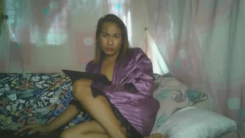 transhottie28 online show from 24, 2, 2025