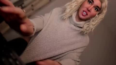 ALMIGHTY GODDESS VALENTINA online show from 21, 10, 2025