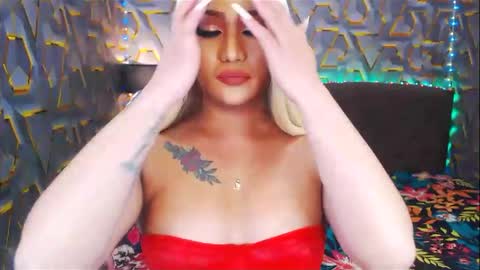 KYLIE BELLA  TS online show from 9, 1, 2025