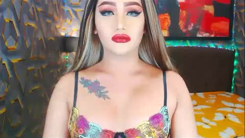 KYLIE BELLA  TS online show from 13, 1, 2025