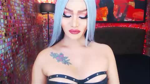 KYLIE BELLA  TS online show from 8, 2, 2025